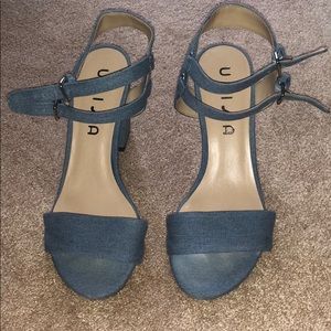 Women’s light jean sandal
